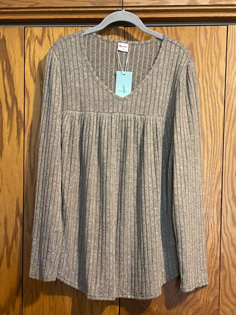 Wrinkle Ribbed V-Neck Long-Sleeve Top in Heather Khaki color by Wild Fable